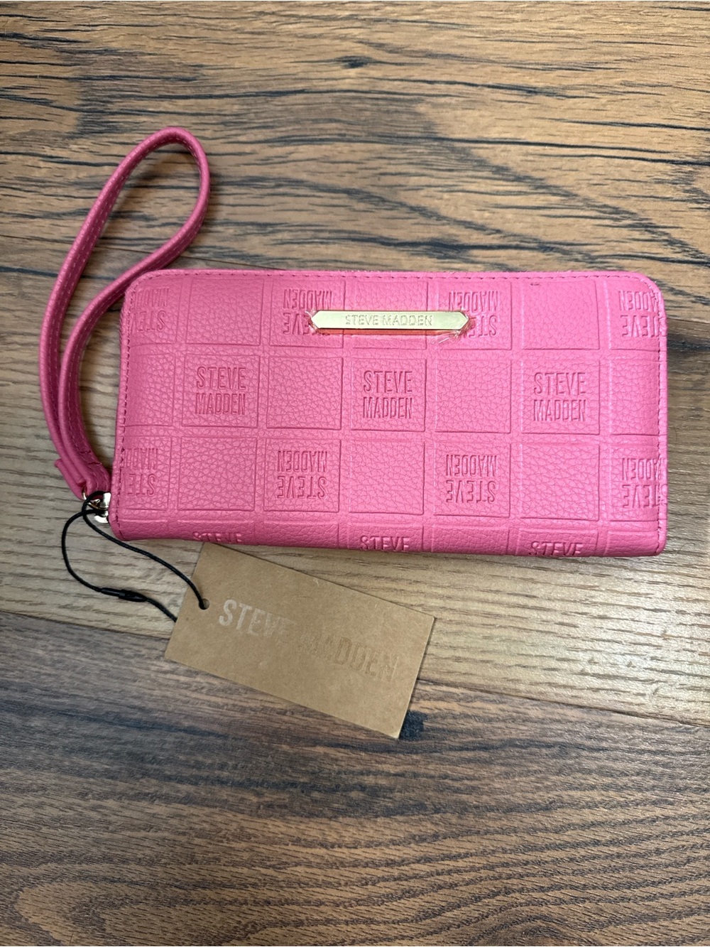 Steve Madden Hot Pink Embossed Wristlet Clutch